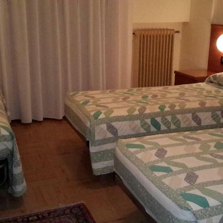 Hotel Sanson Виторио Венето Екстериор снимка