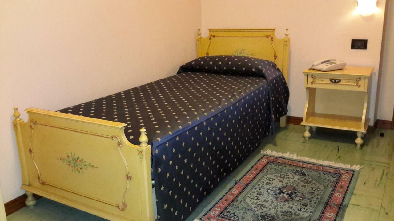 Hotel Sanson Виторио Венето Екстериор снимка